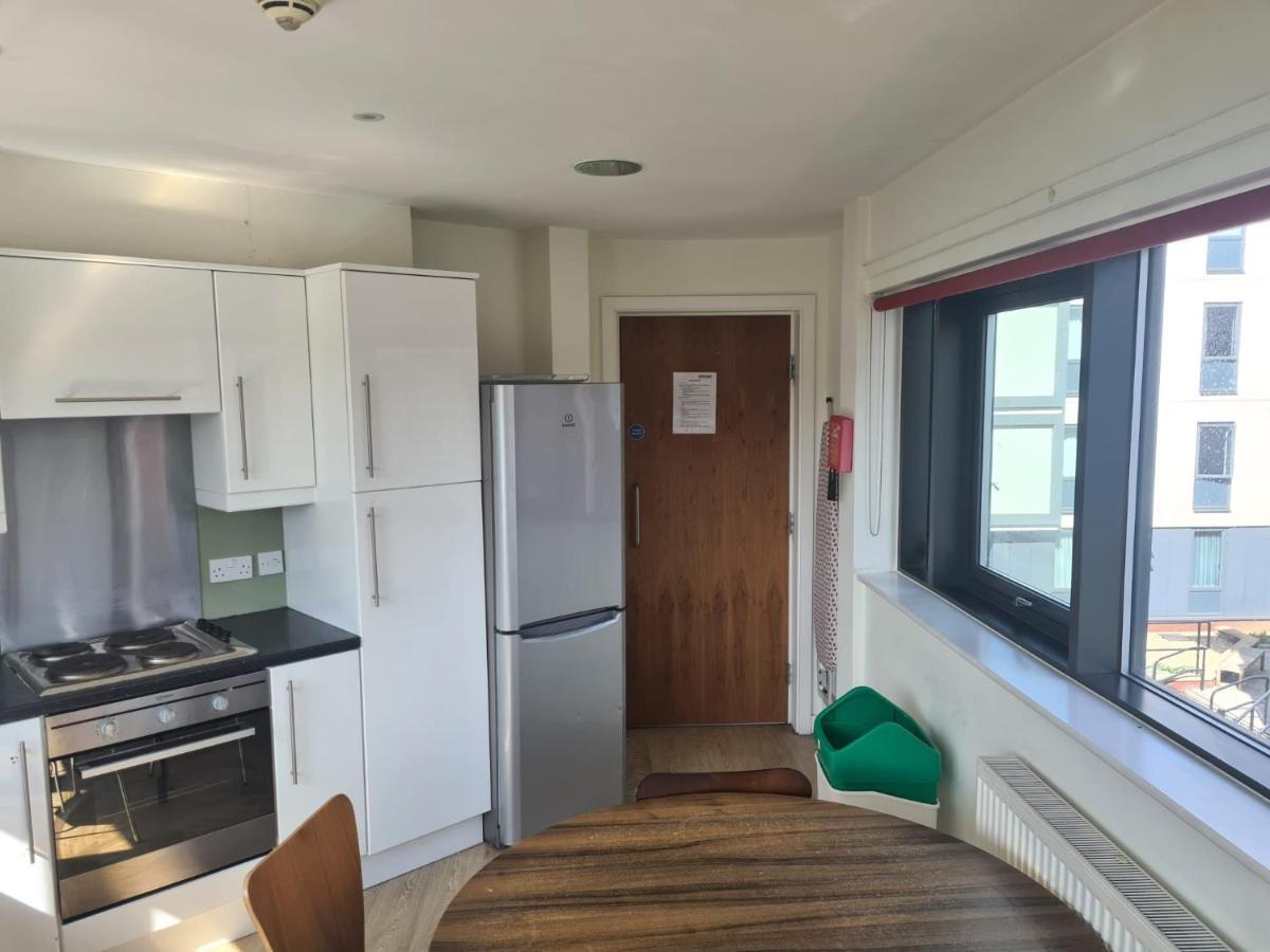 Zeni 3 Bed Apartment In Central Exeter Bagian luar foto